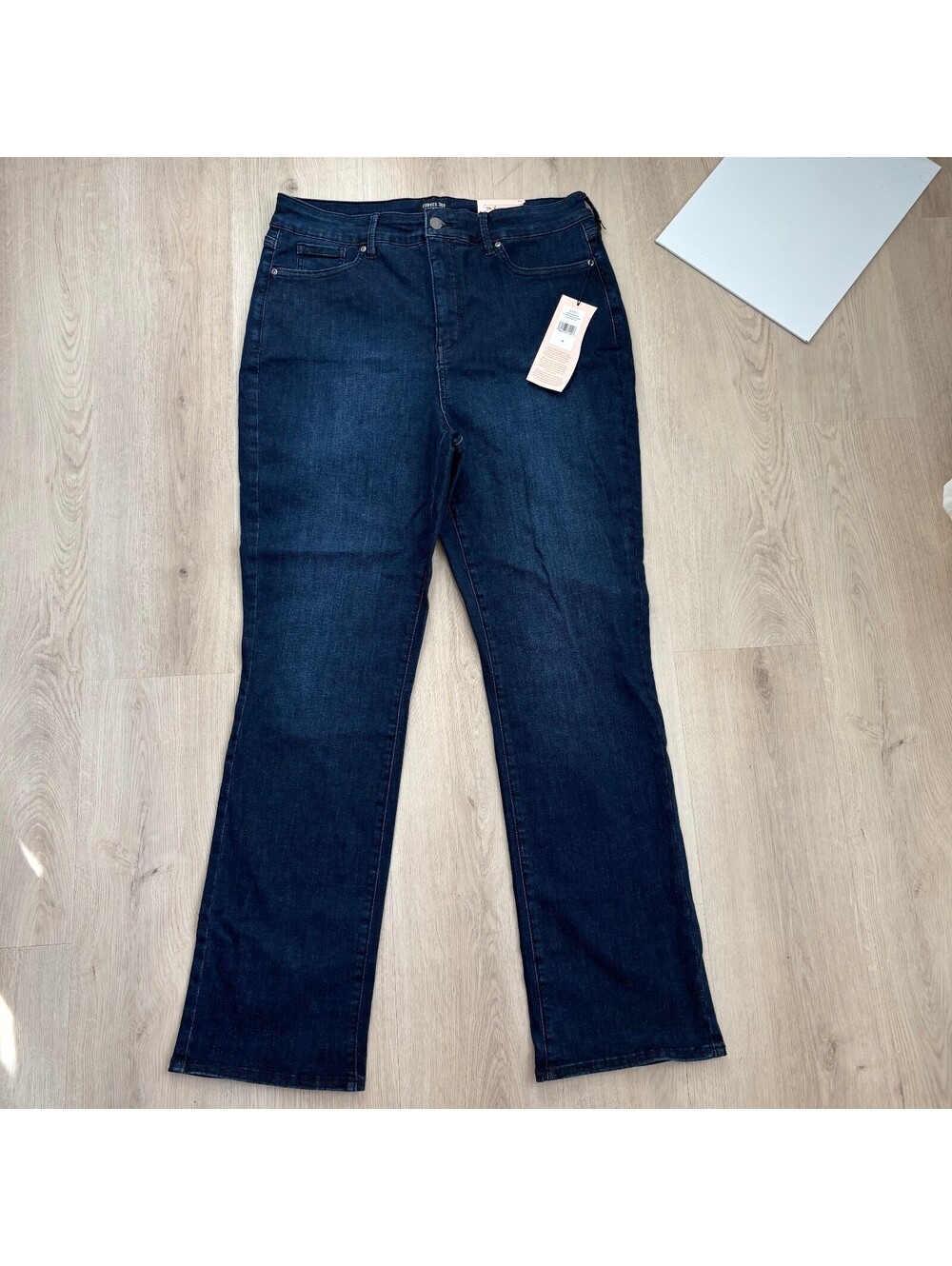 NYDJ Curves 360 NWT Women's Marilyn Dark Wash Straight Jeans Size 14